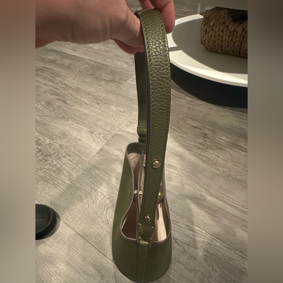 Kate spade medium Julia bucket bag - Picture 13 of 13